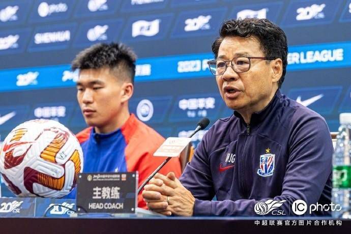 报道称，泽林斯基注定将离开那不勒斯，并自由转会加盟国际米兰。